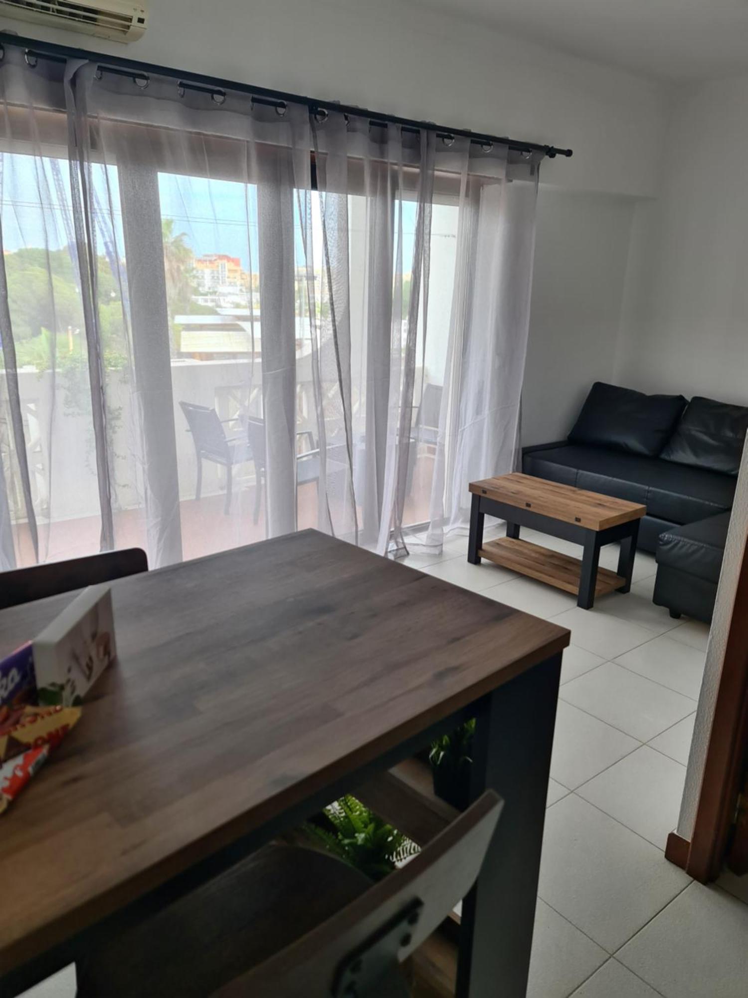 1 Bedroomed Apartment - Ocean View - Oura - Beach Albufeira Esterno foto
